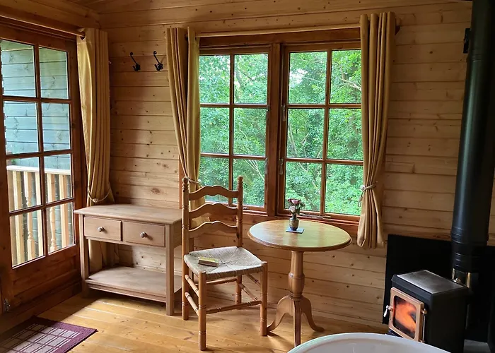 Log 木屋 惠特比